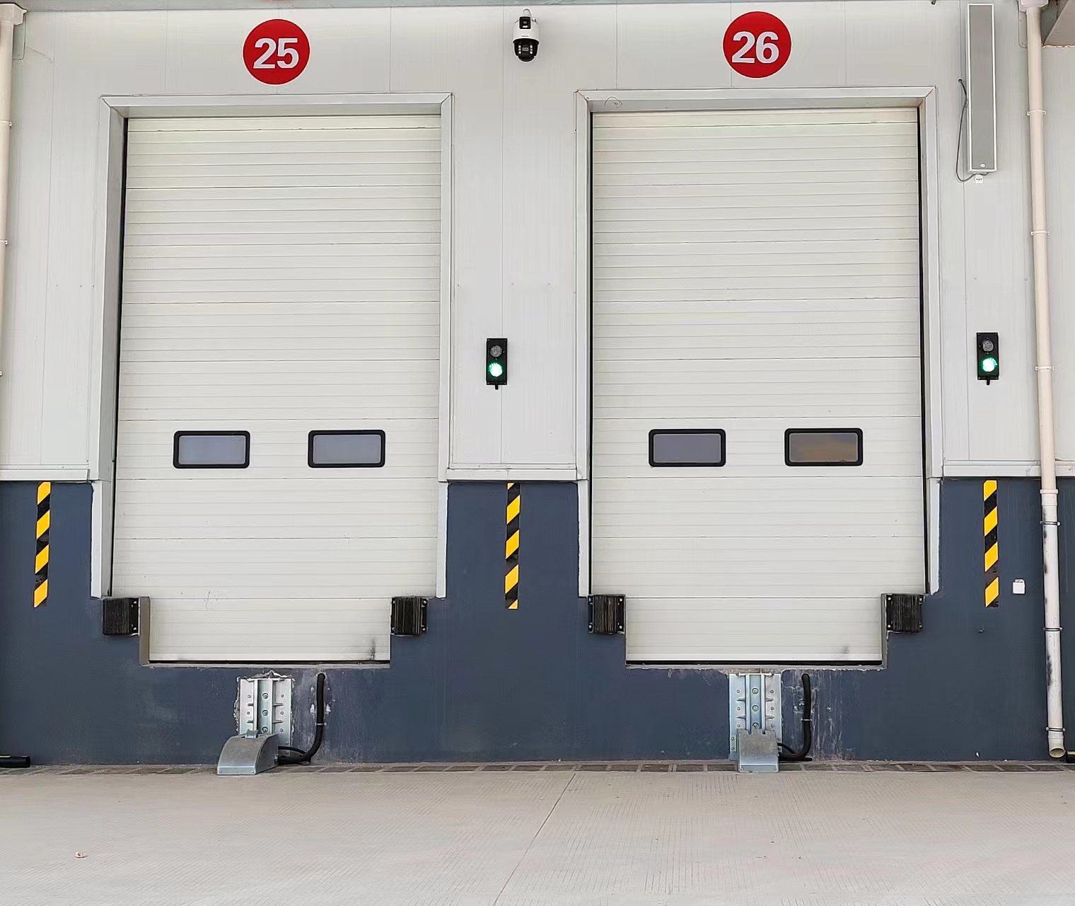 THM-600型垂直升降鉤式貨車限動器